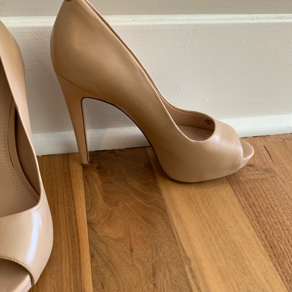 Charles By Charles David Peep Toe Pumps 7M